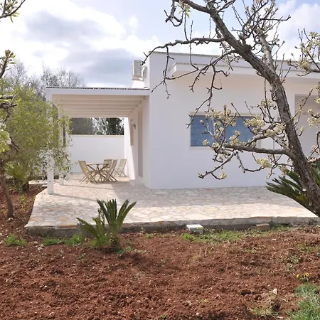 Vakantiehuis Rachele Sant Isidoro (Apulia)